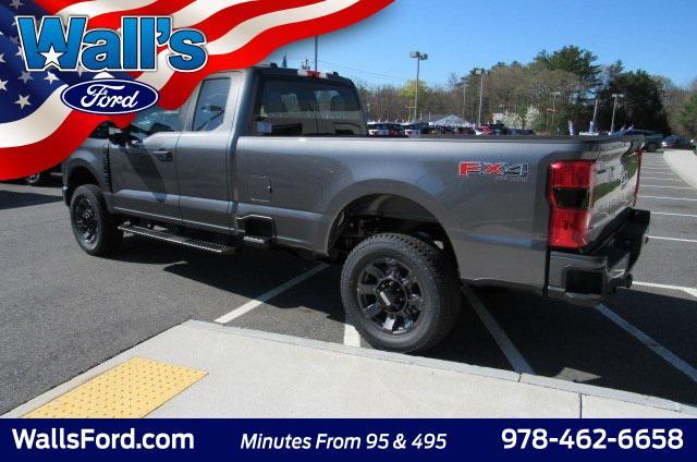 new 2025 Ford F-350 car, priced at $60,202