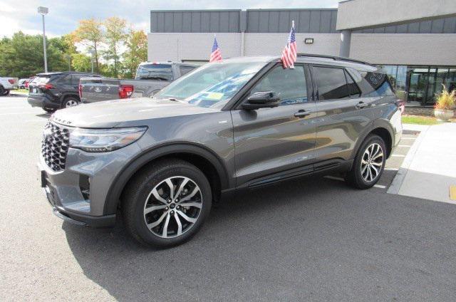 new 2025 Ford Explorer car, priced at $45,921