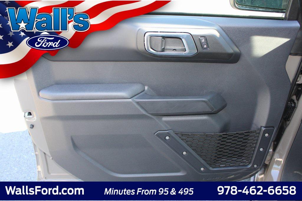 new 2025 Ford Bronco car, priced at $59,967