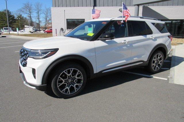 new 2025 Ford Explorer car, priced at $59,017