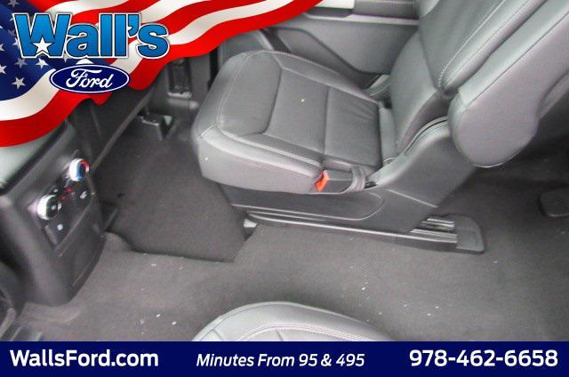 new 2024 Ford Explorer car, priced at $45,689