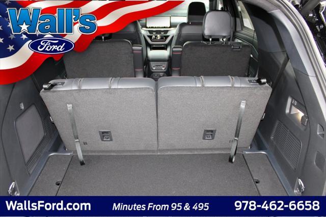 new 2025 Ford Explorer car, priced at $44,792