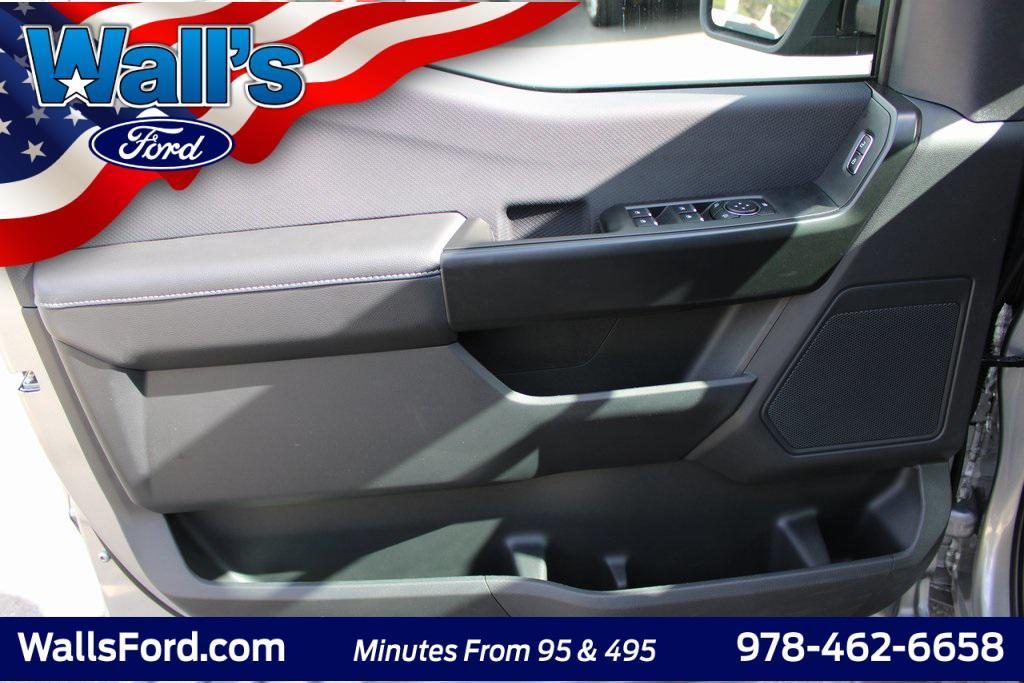 new 2025 Ford F-150 car, priced at $51,698