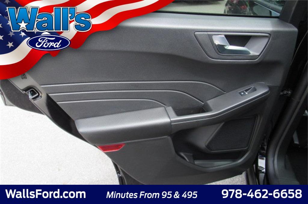 new 2025 Ford Escape car, priced at $35,875