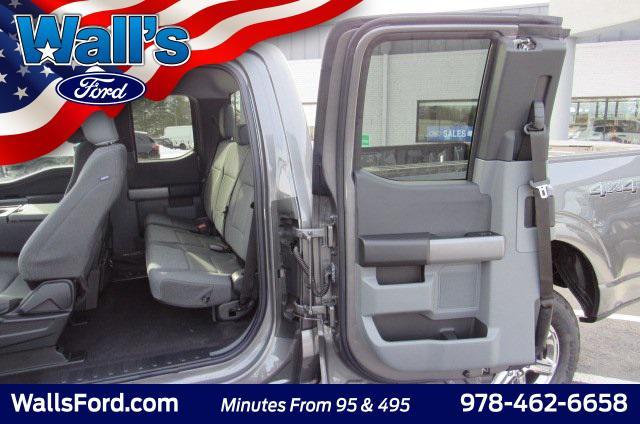 new 2025 Ford F-150 car, priced at $50,620