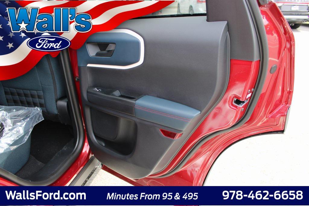 new 2025 Ford Bronco Sport car, priced at $37,998