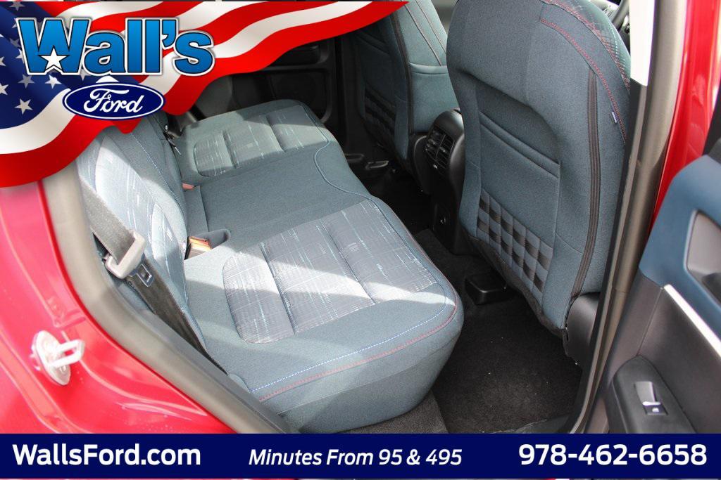 new 2025 Ford Bronco Sport car, priced at $37,998