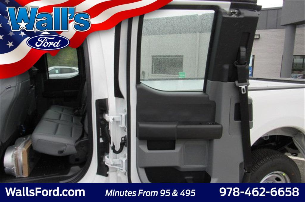 new 2025 Ford F-250 car, priced at $51,789