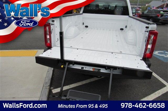 new 2025 Ford F-250 car, priced at $51,789