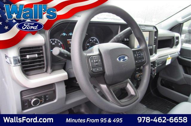 new 2025 Ford F-250 car, priced at $51,789