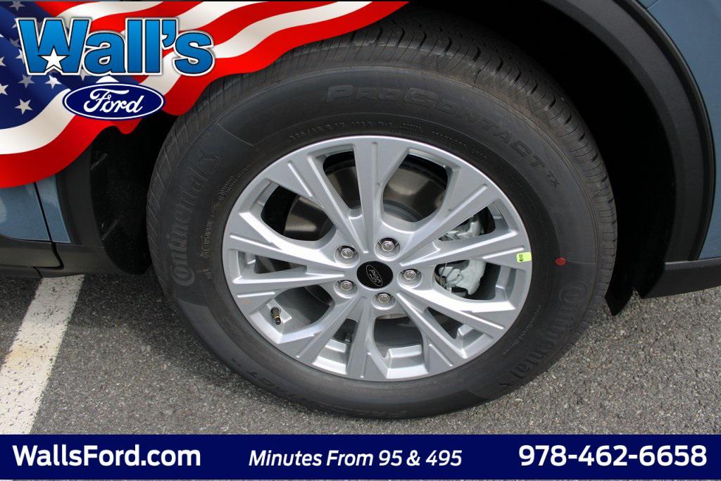 new 2025 Ford Escape car, priced at $32,323