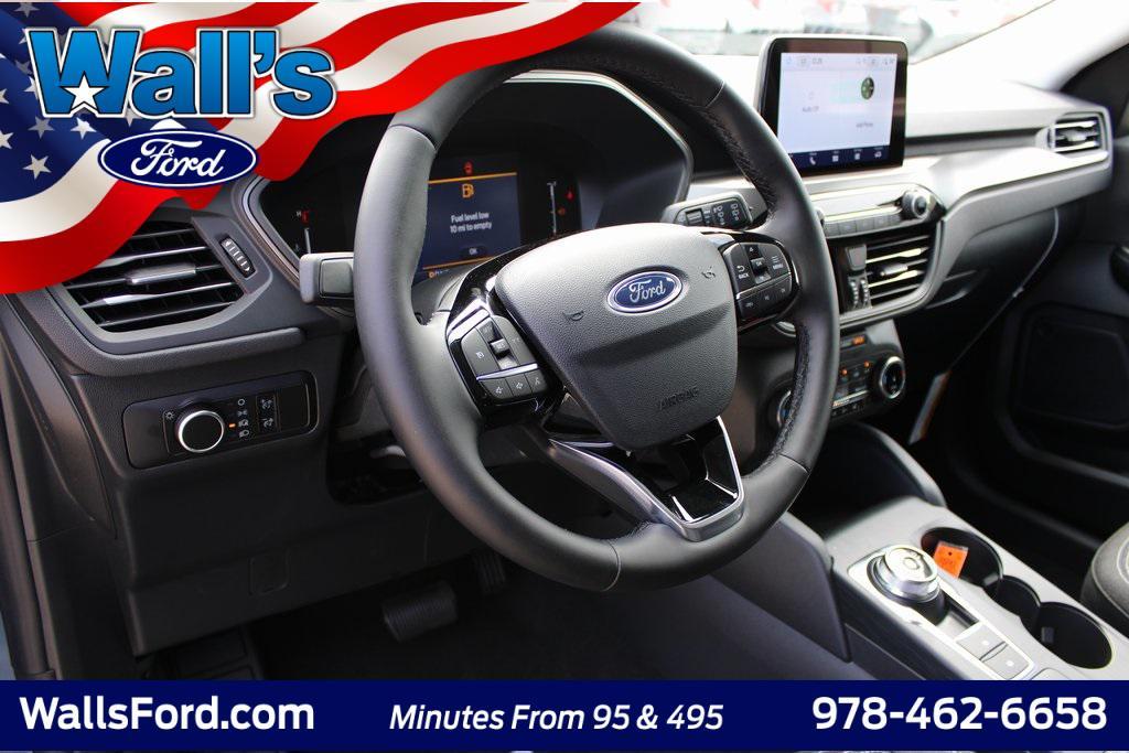 new 2025 Ford Escape car, priced at $32,323
