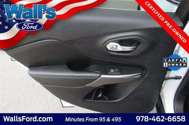 used 2019 Jeep Cherokee car, priced at $16,719