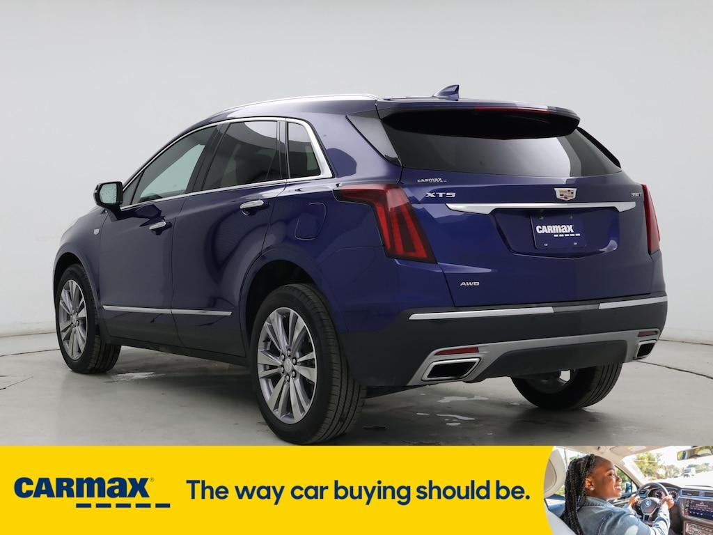 used 2024 Cadillac XT5 car, priced at $41,998