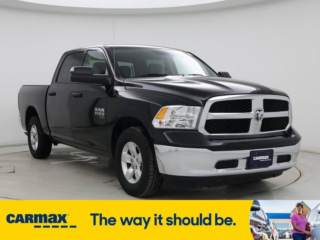 used 2022 Ram 1500 Classic car, priced at $27,998