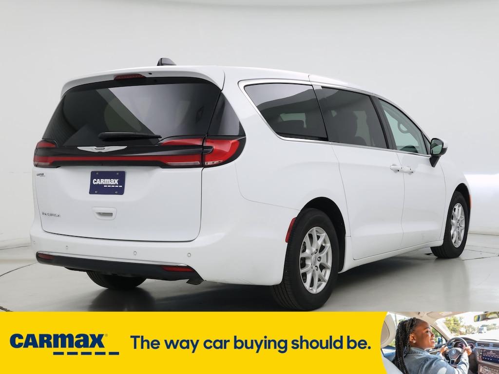 used 2023 Chrysler Pacifica car, priced at $26,998