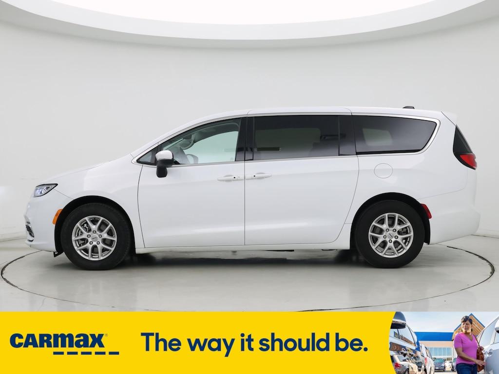 used 2023 Chrysler Pacifica car, priced at $26,998