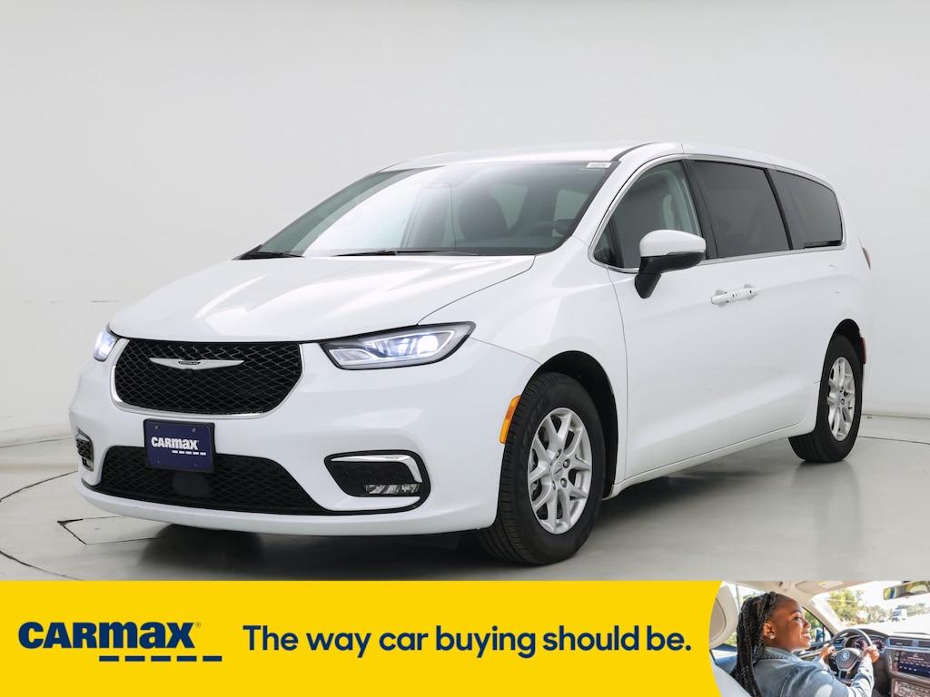 used 2023 Chrysler Pacifica car, priced at $26,998