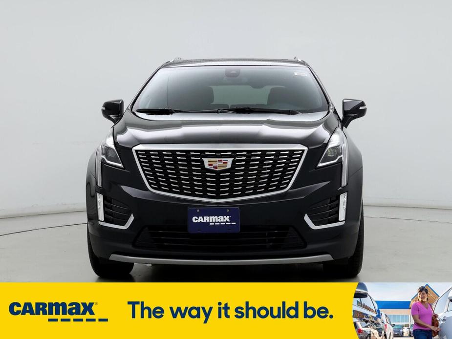 used 2023 Cadillac XT5 car, priced at $35,998