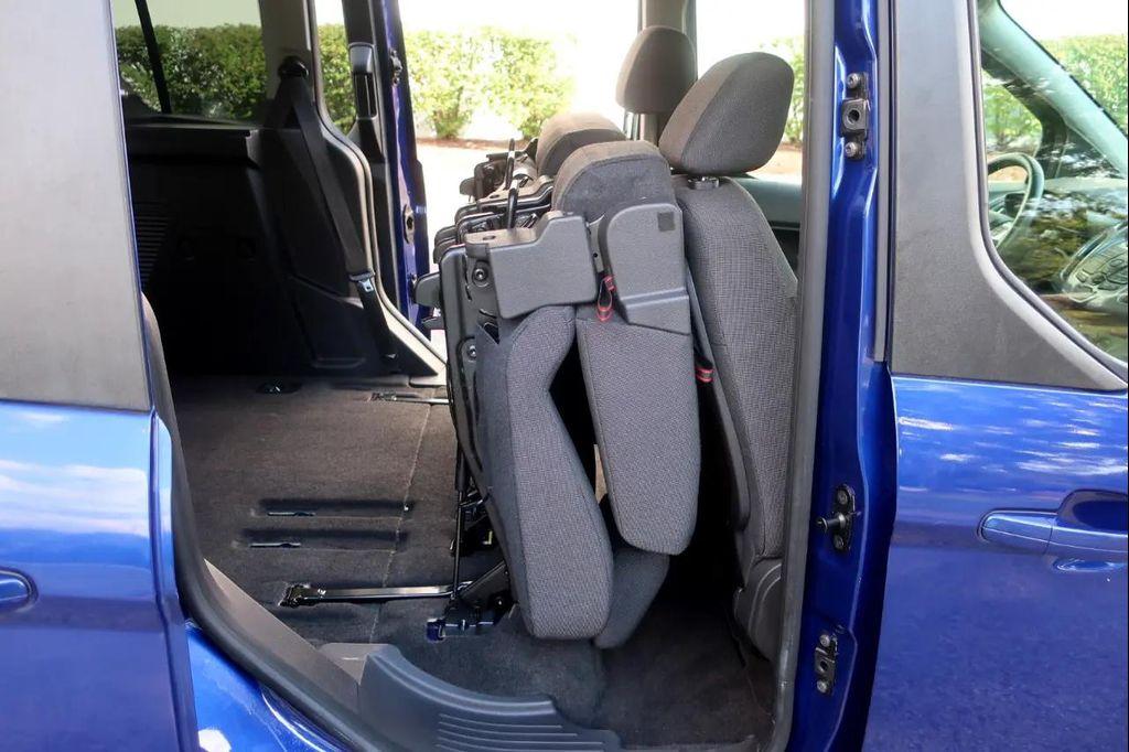 used 2016 Ford Transit Connect car, priced at $18,500