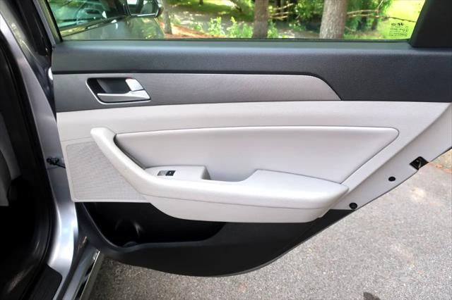 used 2016 Hyundai Sonata Hybrid car, priced at $9,800