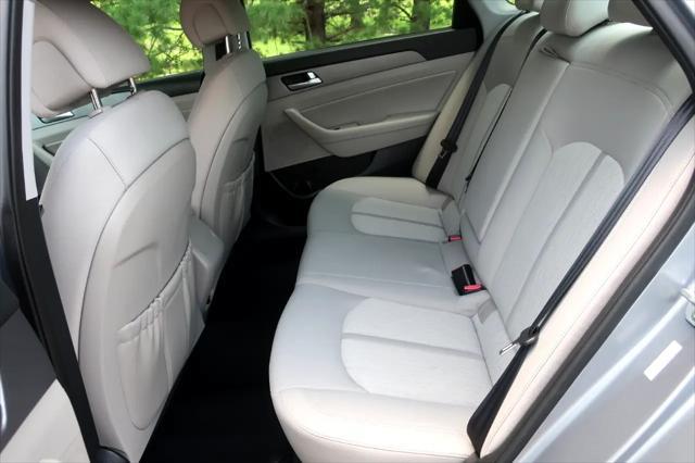 used 2016 Hyundai Sonata Hybrid car, priced at $9,800