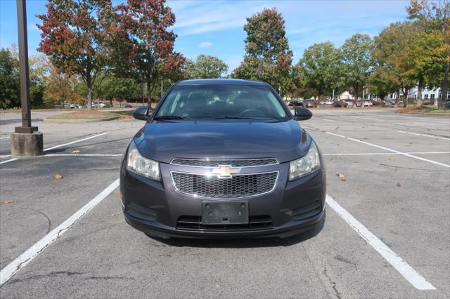 used 2011 Chevrolet Cruze car, priced at $5,500