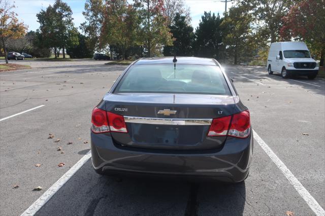 used 2011 Chevrolet Cruze car, priced at $5,500