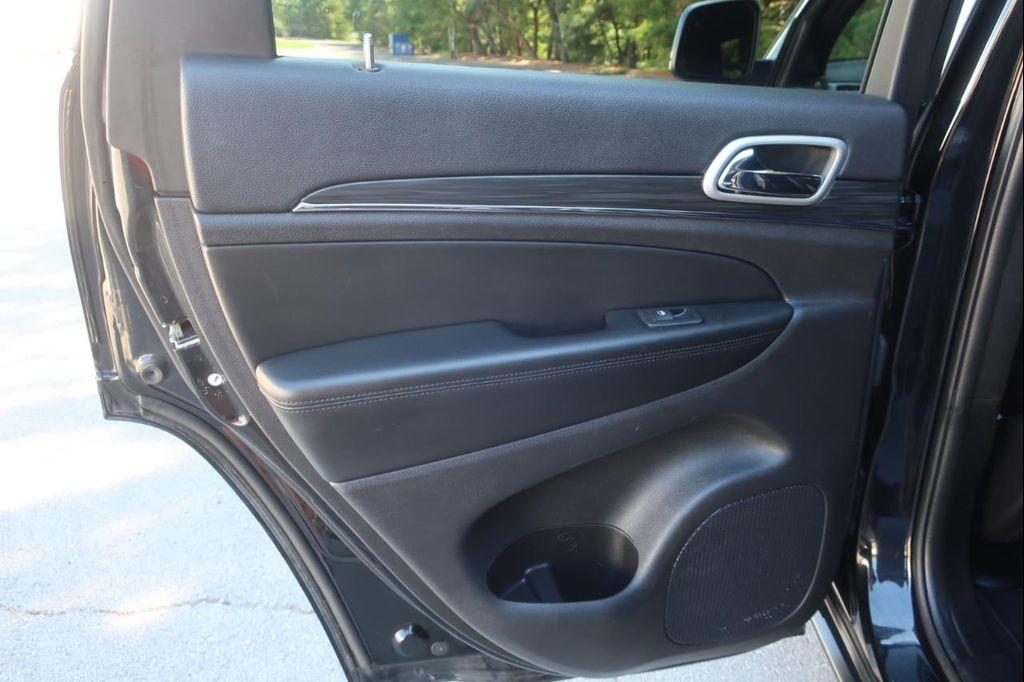 used 2020 Jeep Grand Cherokee car, priced at $19,300