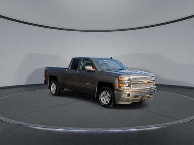 used 2015 Chevrolet Silverado 1500 car, priced at $15,652