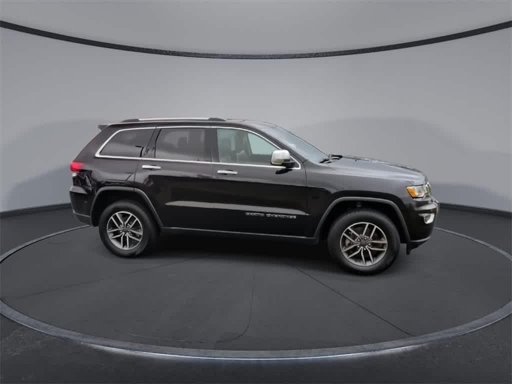 used 2021 Jeep Grand Cherokee car, priced at $17,989
