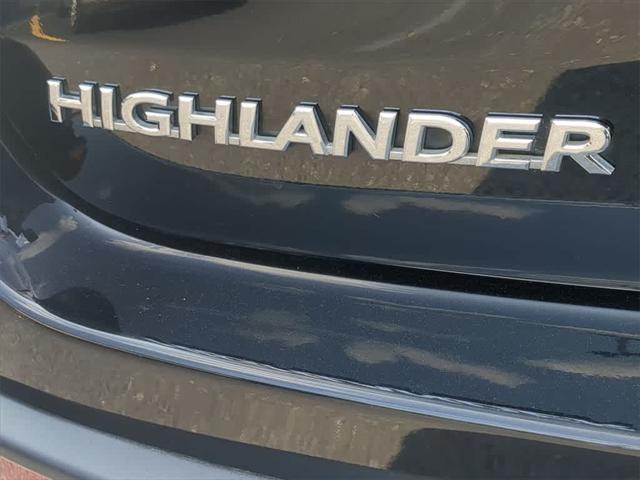used 2017 Toyota Highlander car, priced at $24,500