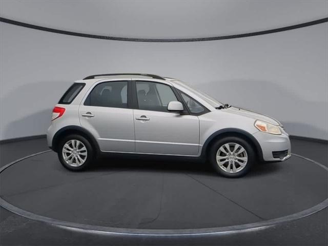 used 2013 Suzuki SX4 car, priced at $9,204
