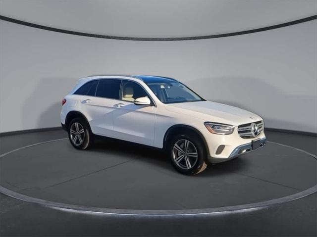 used 2020 Mercedes-Benz GLC 300 car, priced at $25,200