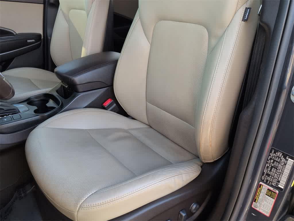 used 2015 Hyundai Santa Fe car, priced at $8,500