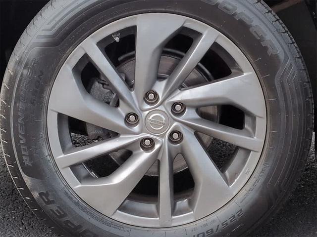 used 2015 Nissan Rogue car, priced at $14,073