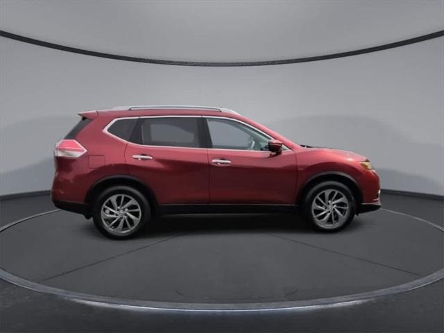 used 2015 Nissan Rogue car, priced at $14,073