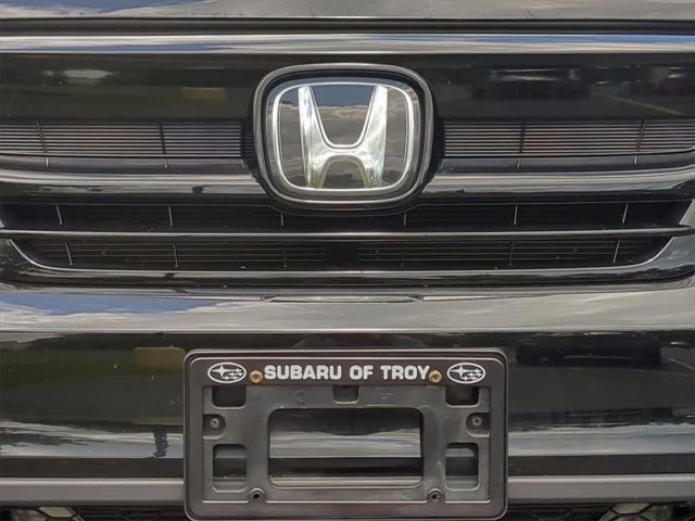 used 2022 Honda Pilot car, priced at $30,239