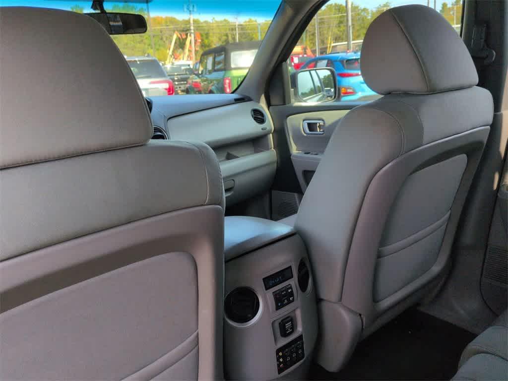 used 2015 Honda Pilot car, priced at $10,877