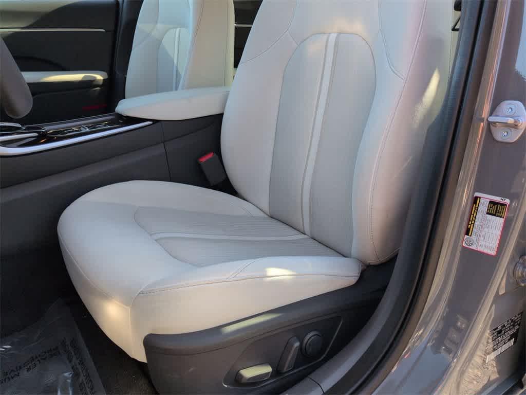 used 2023 Hyundai Sonata car, priced at $20,403