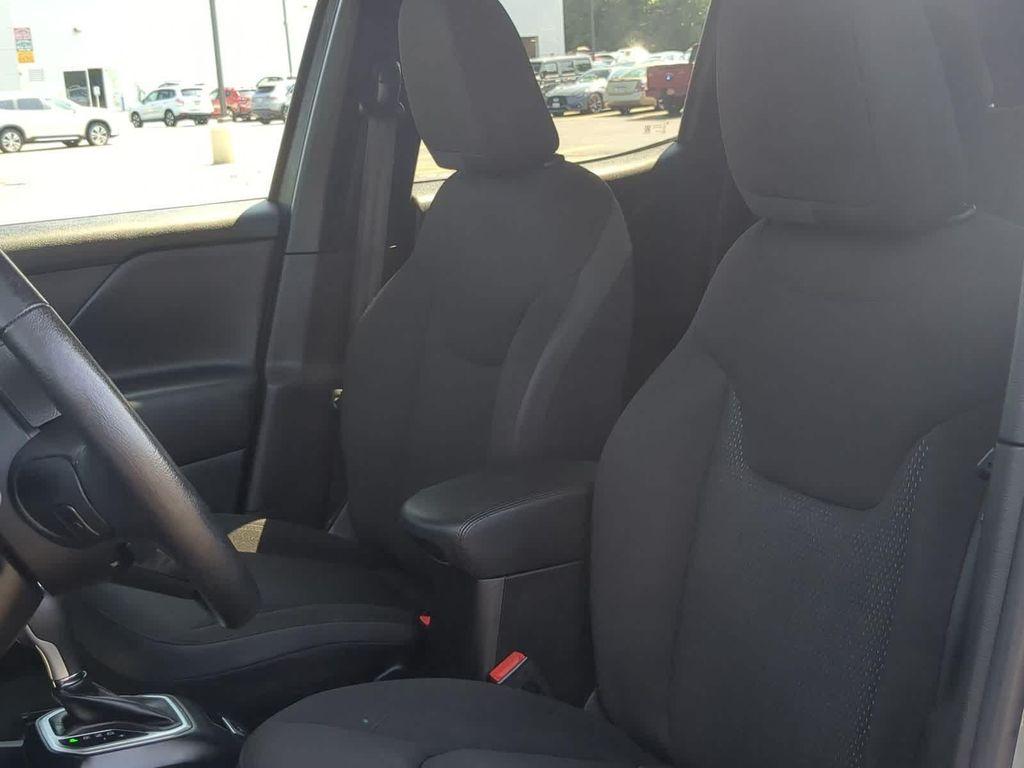 used 2020 Jeep Renegade car, priced at $16,900