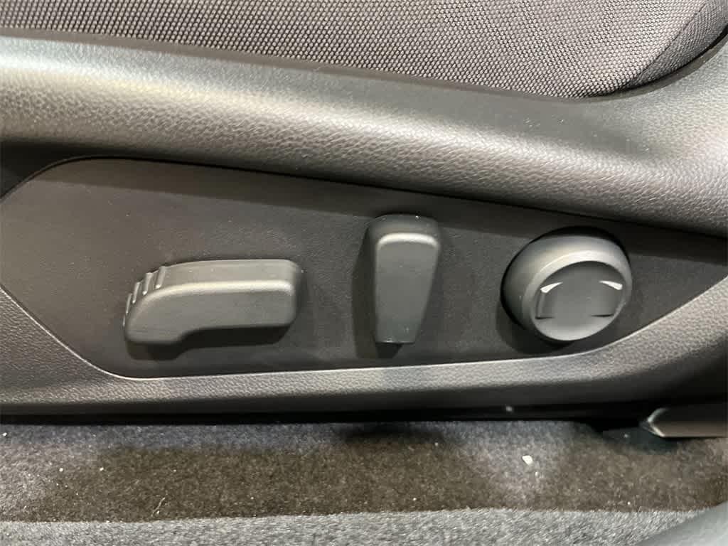 new 2025 Subaru Crosstrek car, priced at $31,813