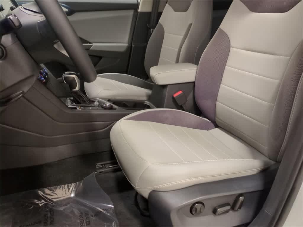 used 2022 Volkswagen Taos car, priced at $20,600