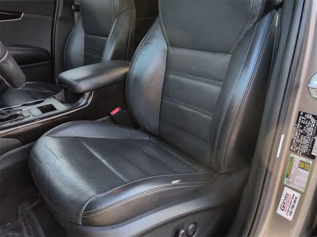 used 2017 Kia Sorento car, priced at $13,375