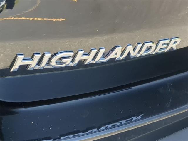 used 2018 Toyota Highlander car, priced at $20,695