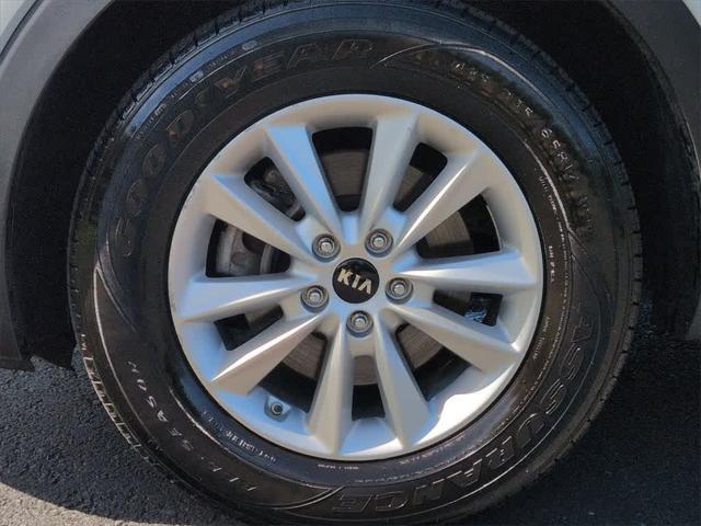 used 2019 Kia Sorento car, priced at $15,500
