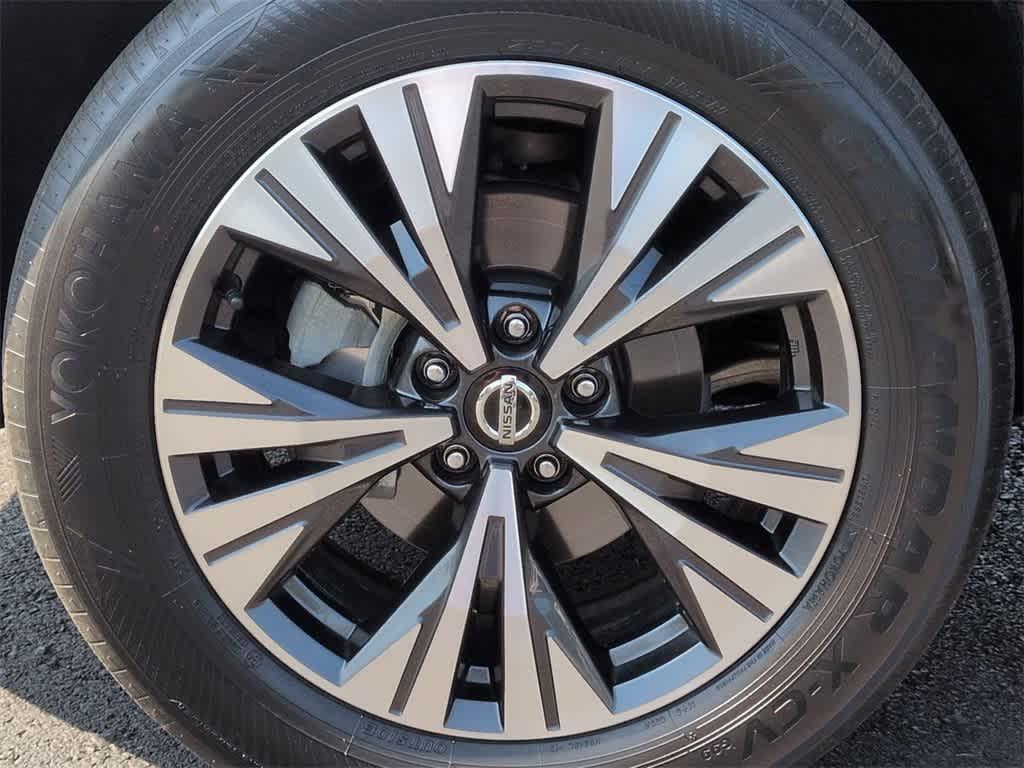 used 2021 Nissan Rogue car, priced at $22,500