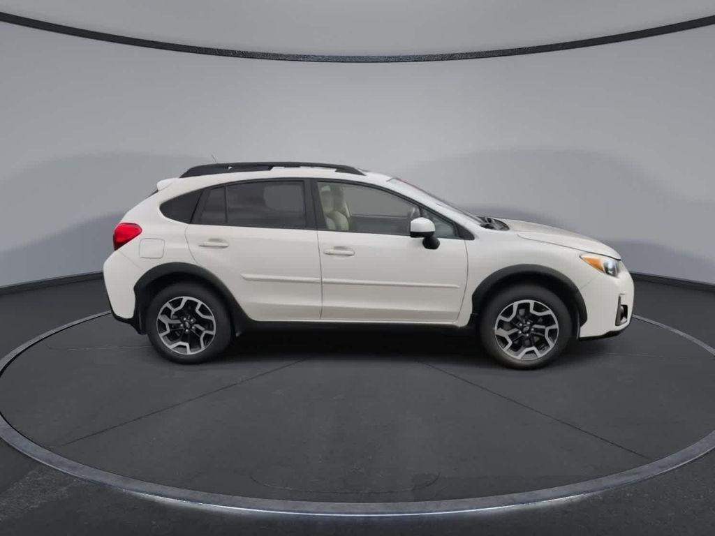 used 2016 Subaru Crosstrek car, priced at $8,000