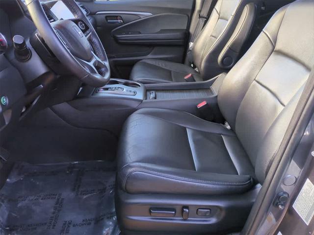 used 2022 Honda Pilot car, priced at $31,815