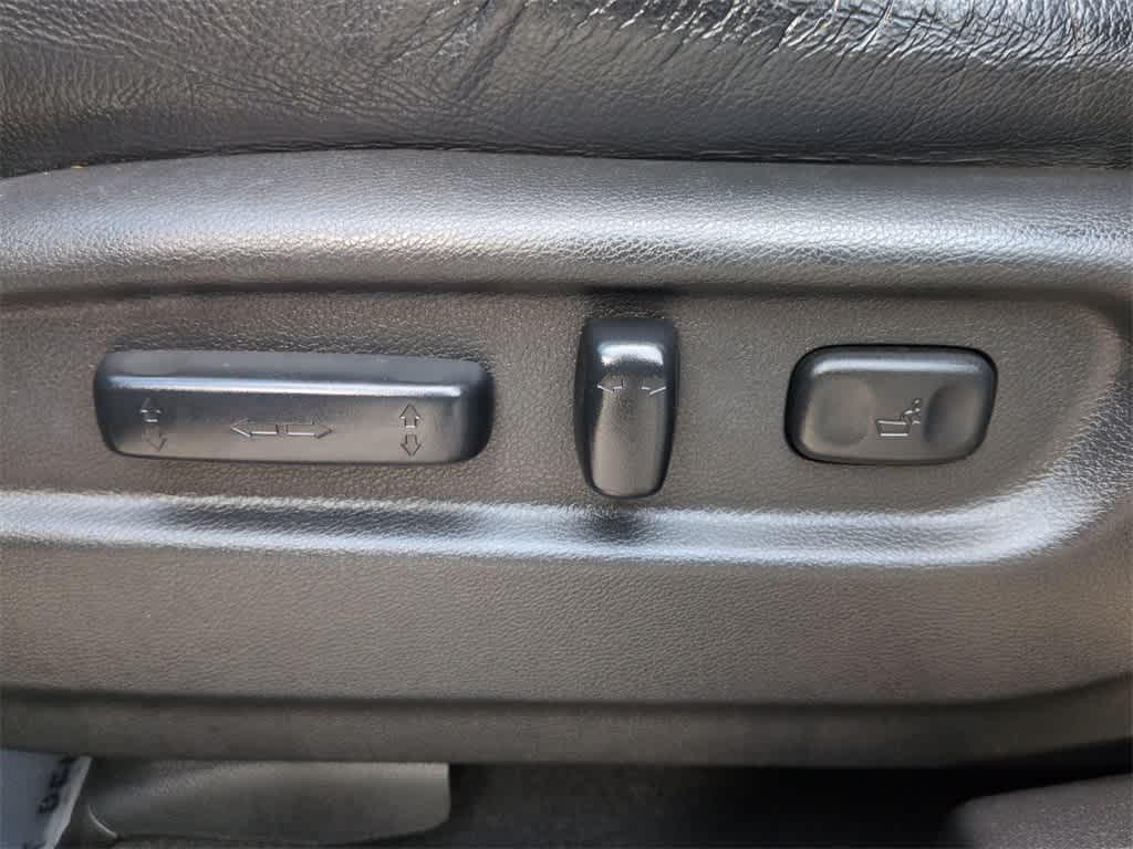 used 2016 Honda Pilot car, priced at $15,900